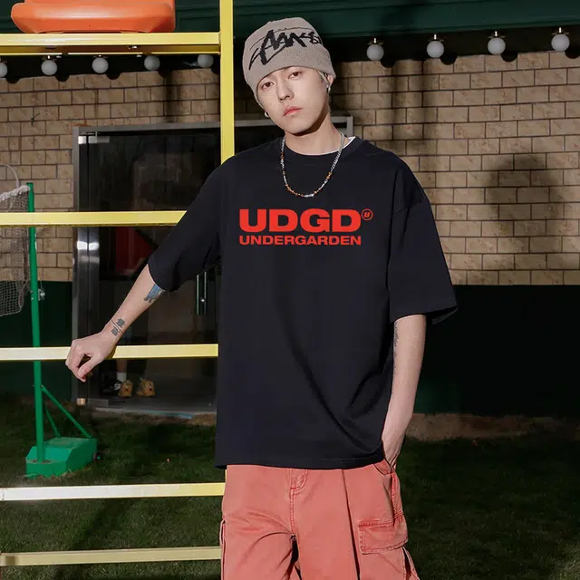 UNDERGARDEN T