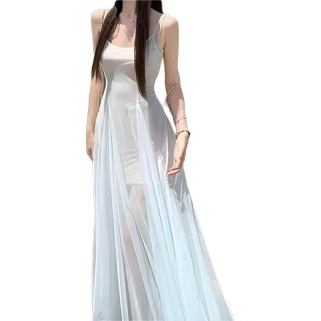 黛尔佳人 白水人鱼公主薄荷绿网纱氛围感显瘦裙子吊带连衣裙 女款