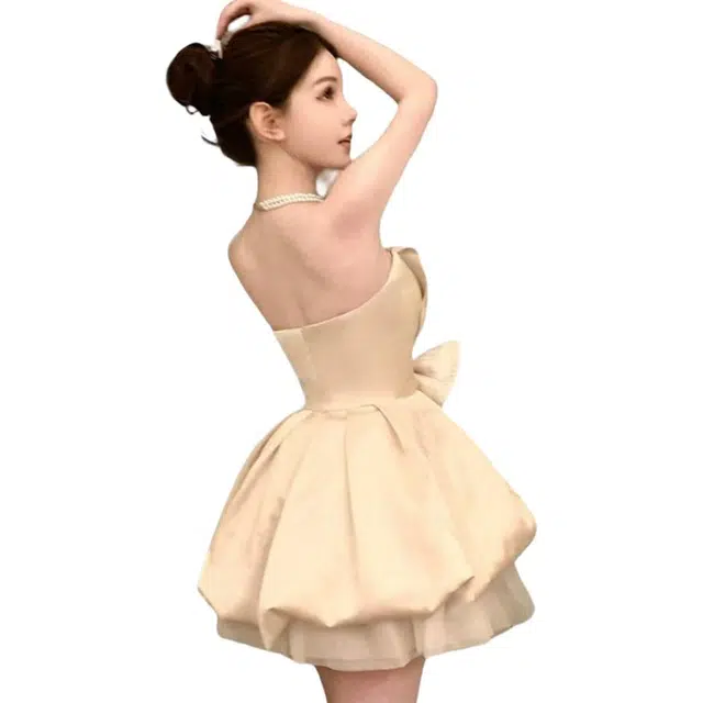 黛尔佳人 精灵舞会~蝴蝶结抹胸小礼裙压褶肌理感生日花苞短裙无袖连衣裙 女款