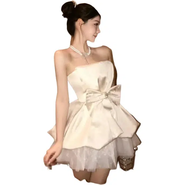 黛尔佳人 精灵舞会~蝴蝶结抹胸小礼裙压褶肌理感生日花苞短裙无袖连衣裙 女款