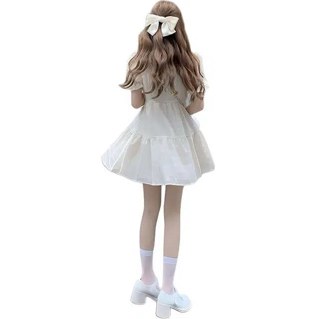 黛尔佳人 纯欲设计感小众夏季辣妹泡泡袖小个子短袖连衣裙 女款