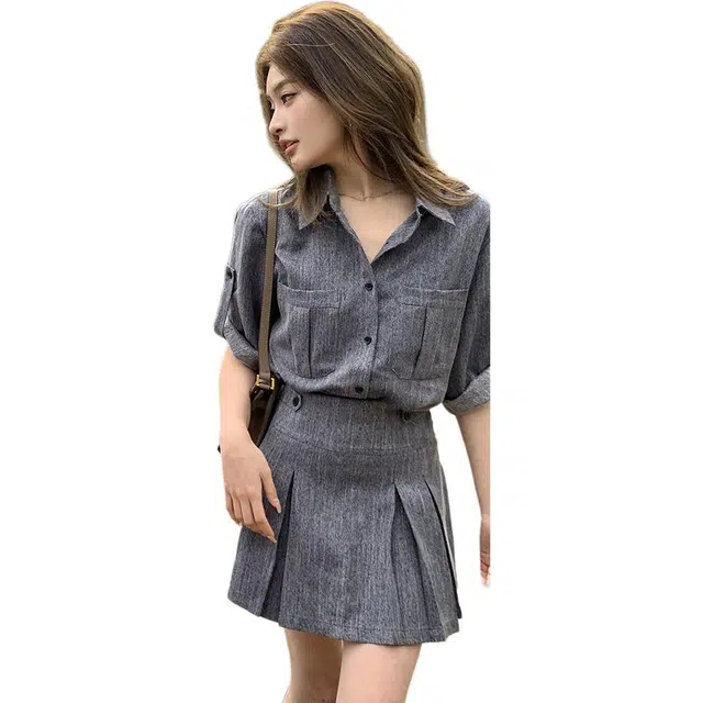 黛尔佳人 通勤时尚简约短袖潮流修身短裙裙装套装 女款