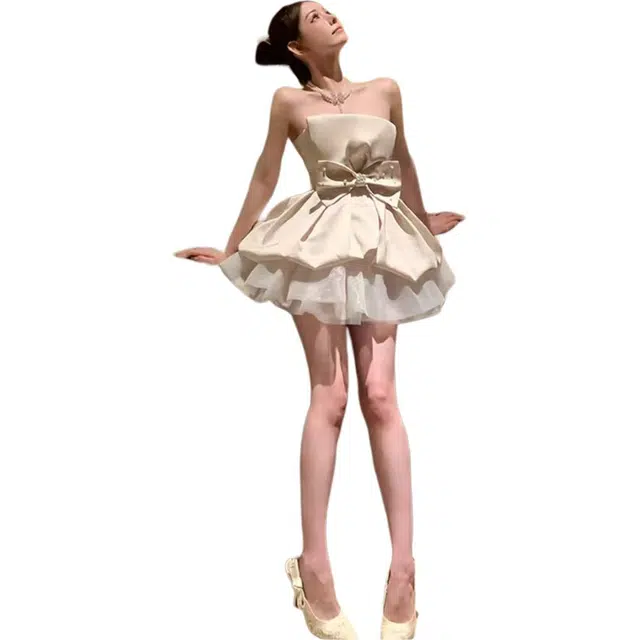 黛尔佳人 精灵舞会~蝴蝶结抹胸小礼裙压褶肌理感生日花苞短裙无袖连衣裙 女款