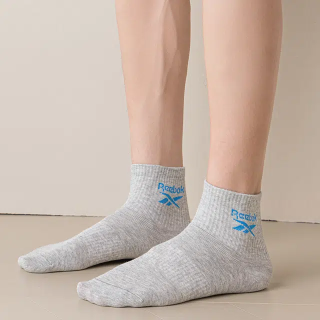 Reebok 5