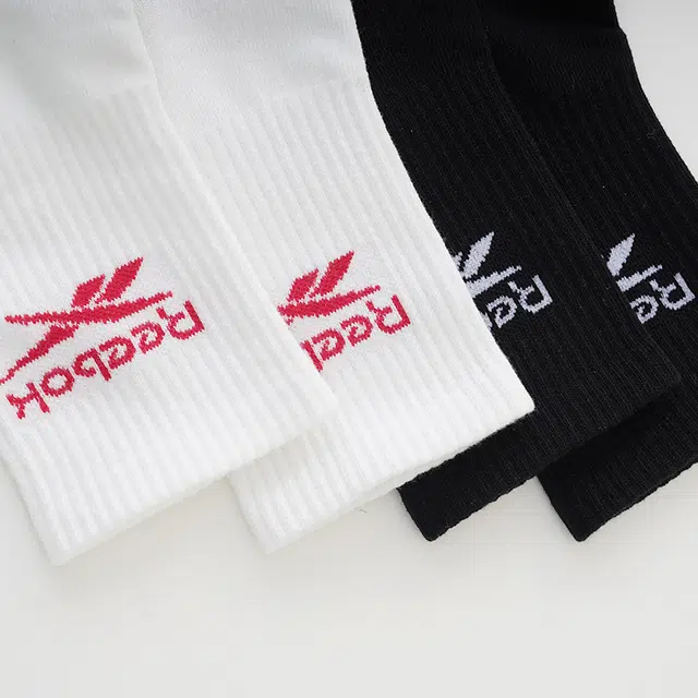 Reebok 4