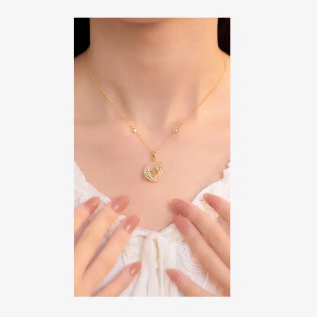 【足银999|冰透|三生有杏】 银世城 杏运环 小杏运 招财纳福纯银镶玉 装运小众典雅贵气小确杏#好运 玉髓 玉石项链 女款