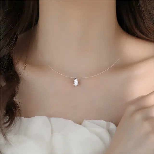 925