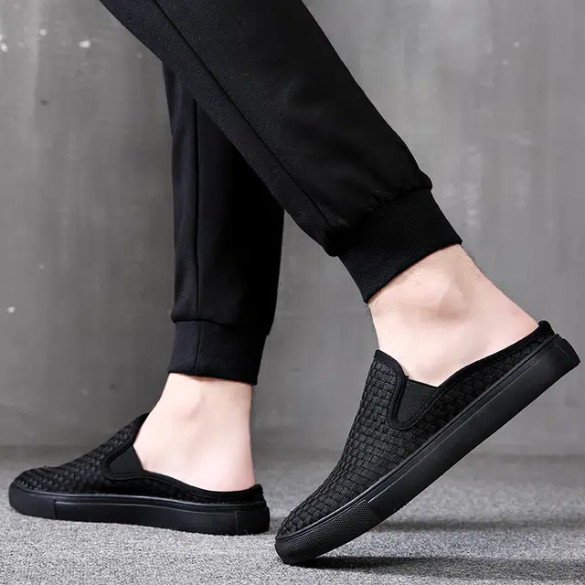 佐塞斯 简约时尚舒适百搭包头拖鞋 男款 黑色