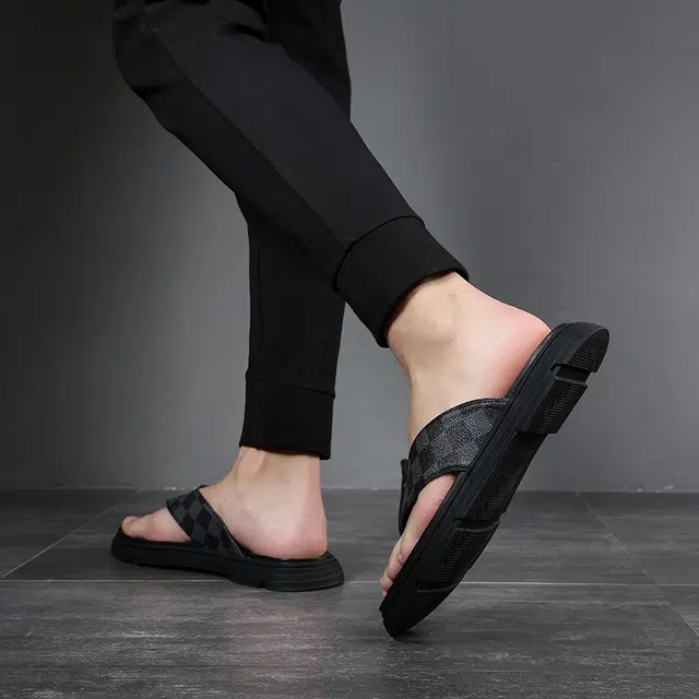 佐塞斯 简约时尚百搭舒适人字拖鞋 男款 黑色