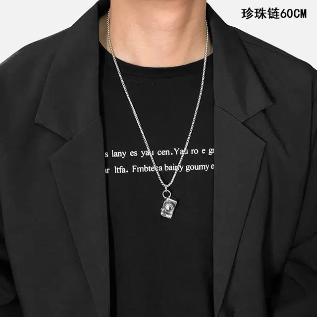 西瓜藤 小相机项链 嘻哈 复古个性 钛钢  照相机吊坠 成品模型