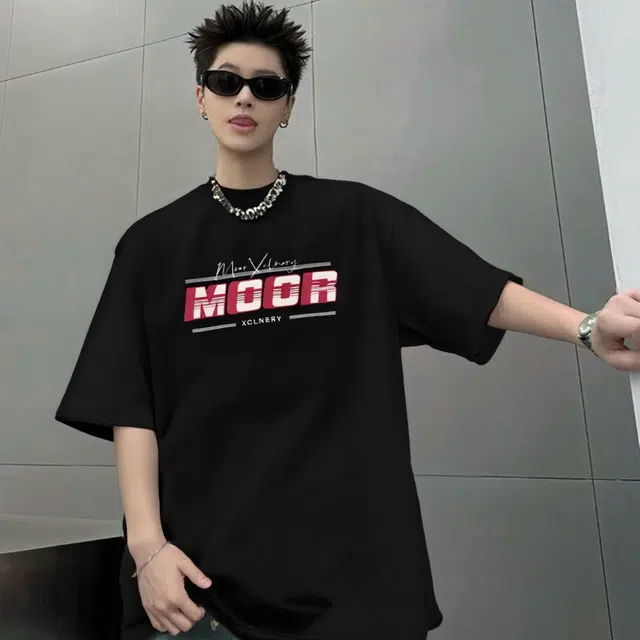 MOOR XCLNERY T