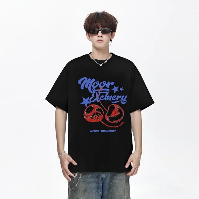 MOOR XCLNERY T