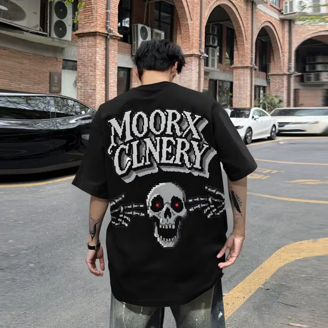 MOOR XCLNERY LOGOT