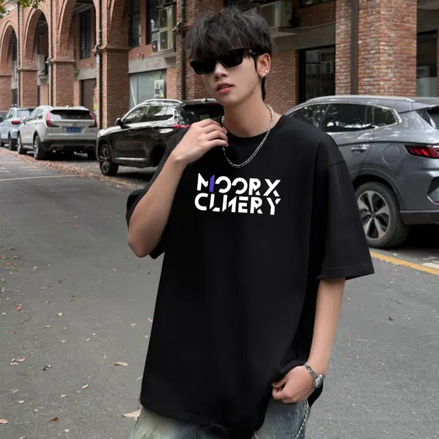 MOOR XCLNERY logoT