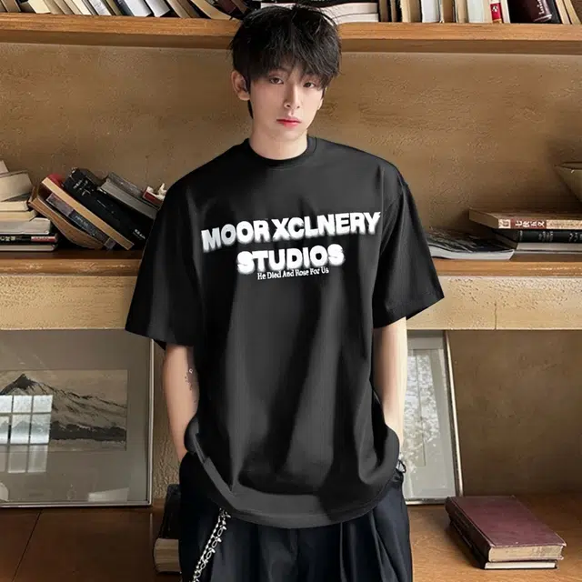 MOOR XCLNERY logoinsT