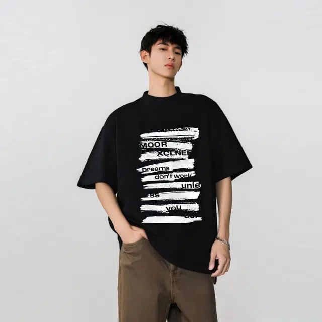 MOOR XCLNERY T