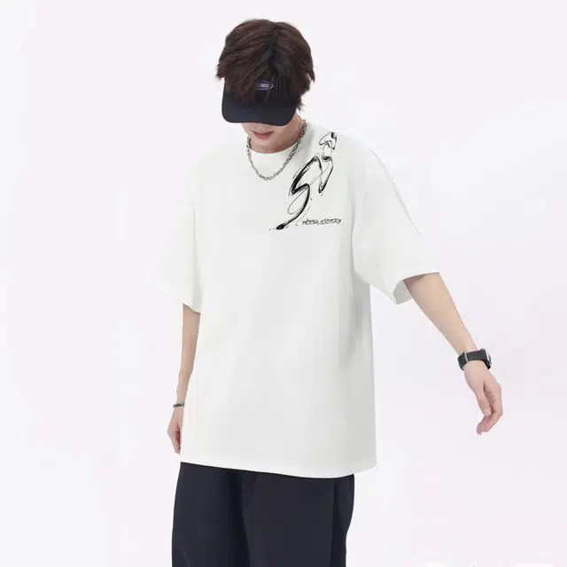 MOOR XCLNERY T