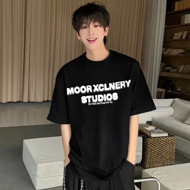 MOOR XCLNERY logoinsT