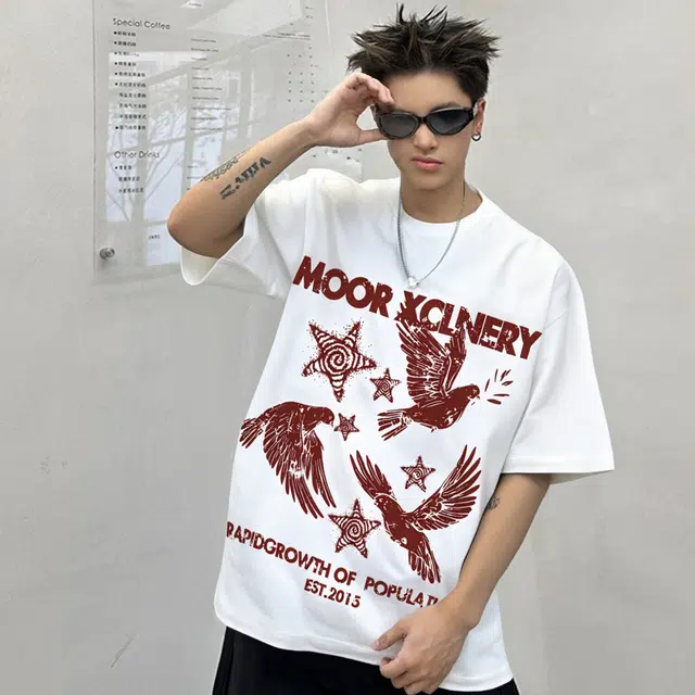 MOOR XCLNERY T