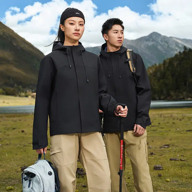稻草人  情侣户外运动休闲百搭潮流  防水防紫外线防风冲锋衣 男女同款