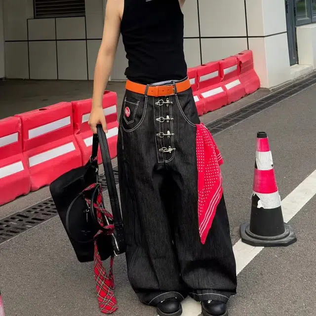 RVANGUARD baggy