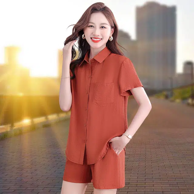 新世家族 时尚简约舒适纯色翻领短袖衬衫垂坠短裤休闲套装 女款