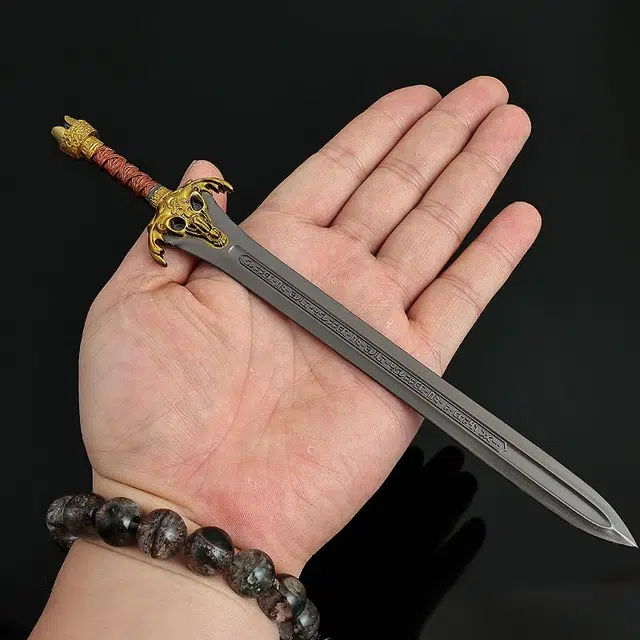 22cm