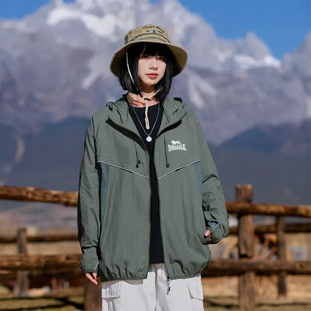 LONSDALE UPF50+