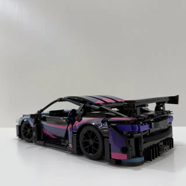 114911