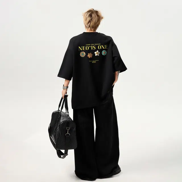 NEO IS ONE OVER SIZE280T