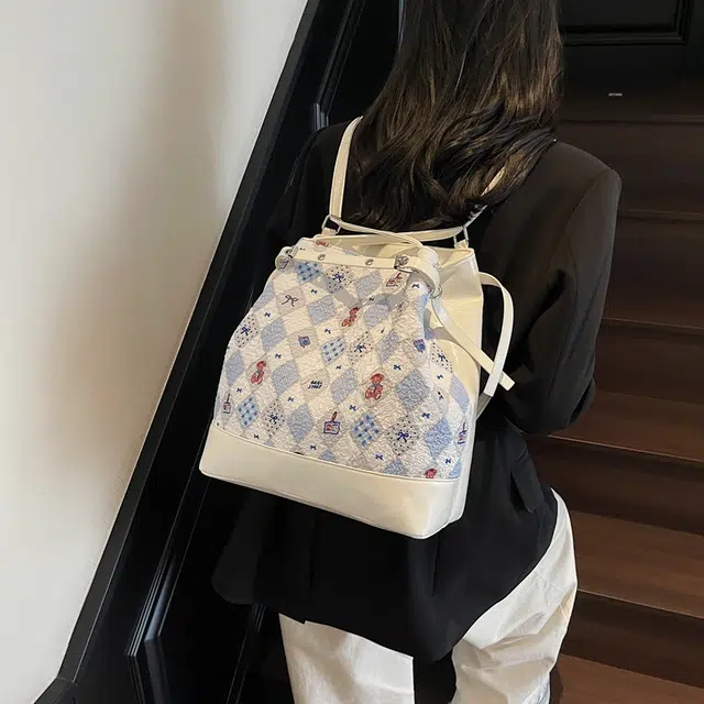 vack PU Tote