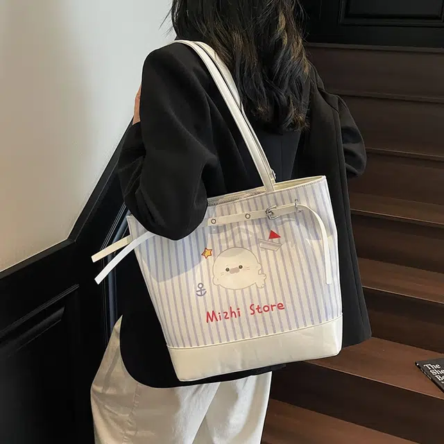 vack PU Tote