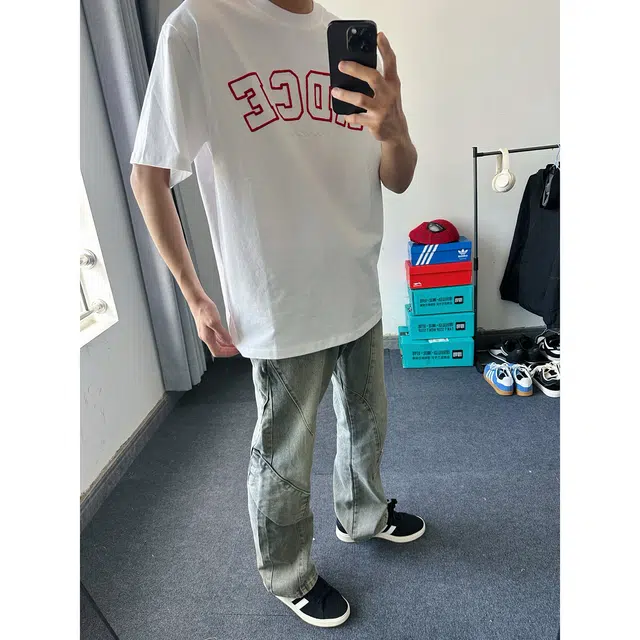 CORNILOT vibe