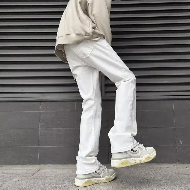 CORNILOT vibe