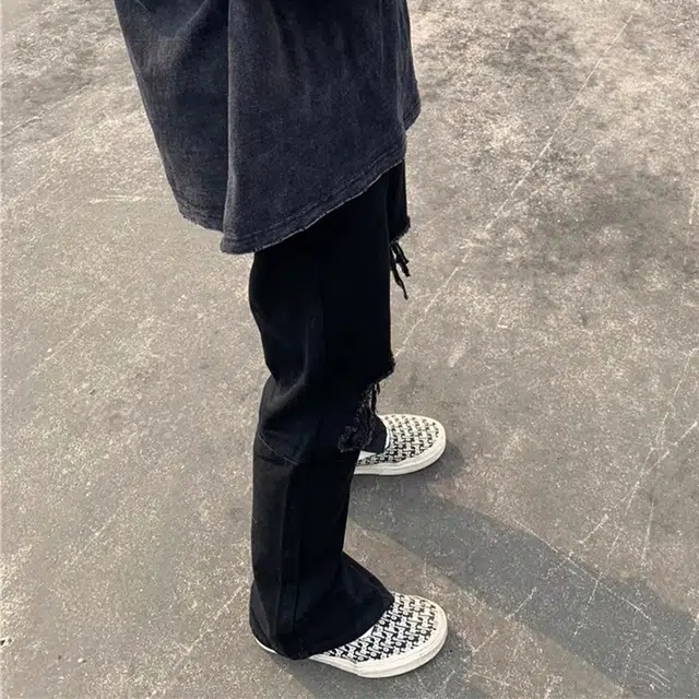 CORNILOT vibe
