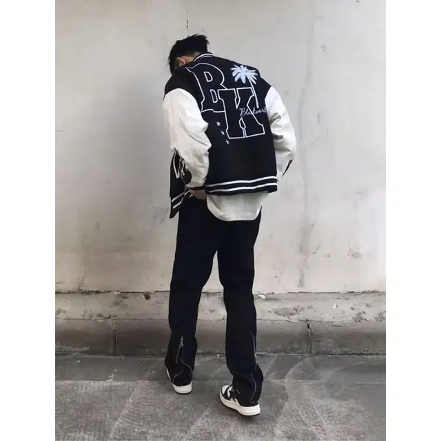 CORNILOT vibe