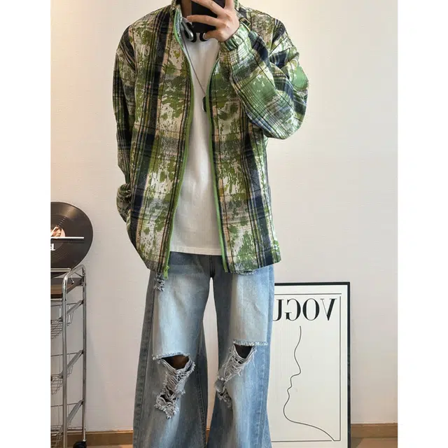CORNILOT vibe