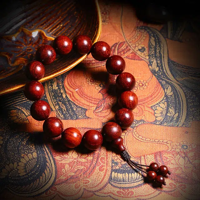 茂琼 招财进宝万事顺遂好运连连文玩盘玩念珠藏式盘玩佛珠文玩配饰国风中式轻奢高端老料款高油密古风木作 紫檀属 手串 男款