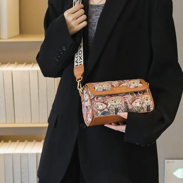 北包包 小熊印花休闲百搭宽背带 布 单肩斜挎包 女款 多色