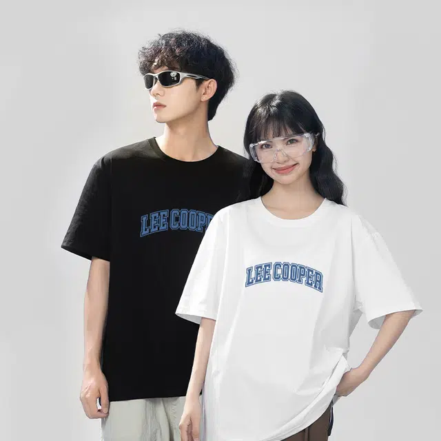 Lee Cooper T