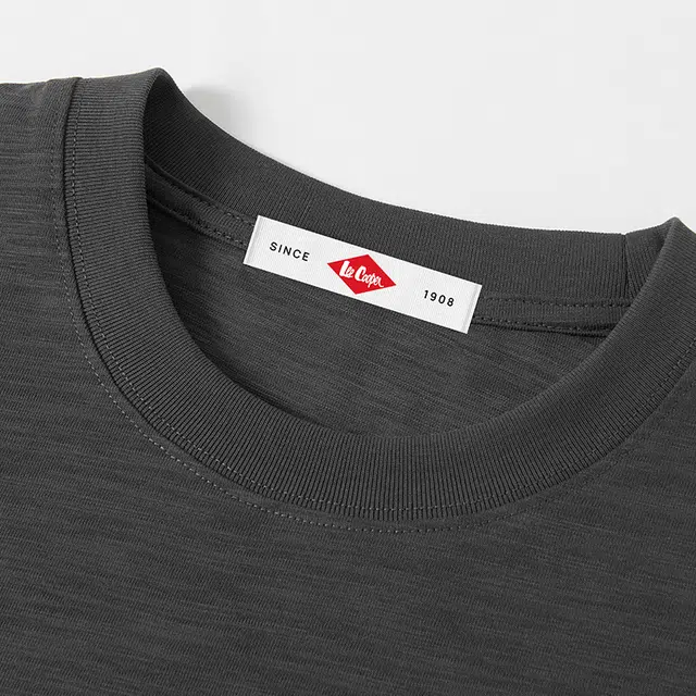 Lee Cooper T