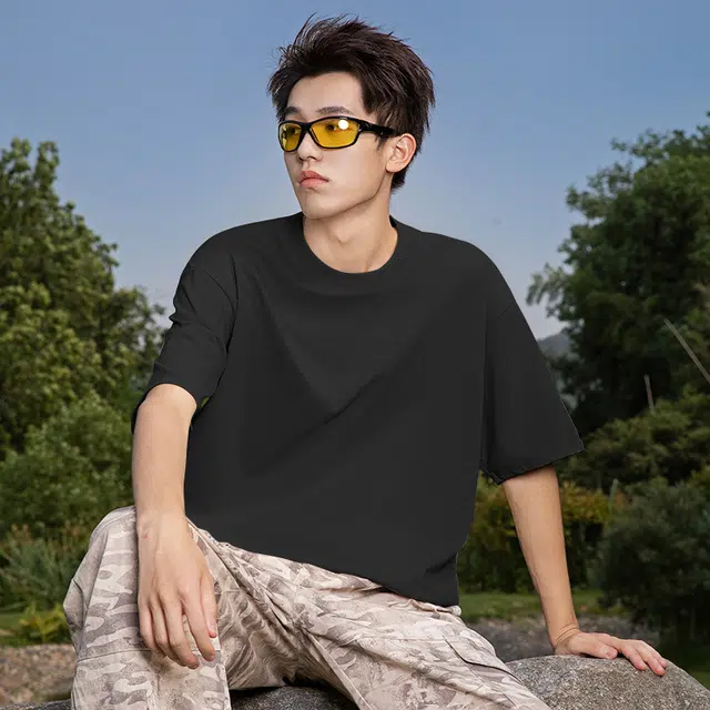 Lee Cooper logoT