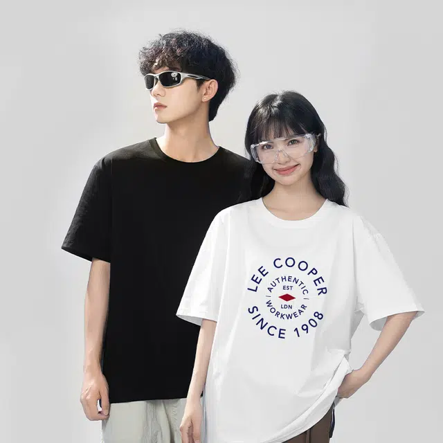 Lee Cooper T