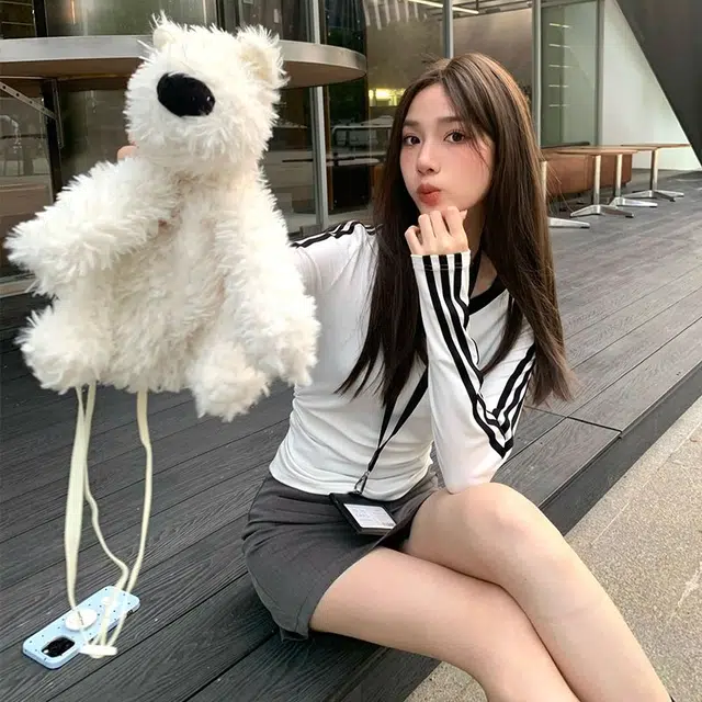 YICHEN Vt T