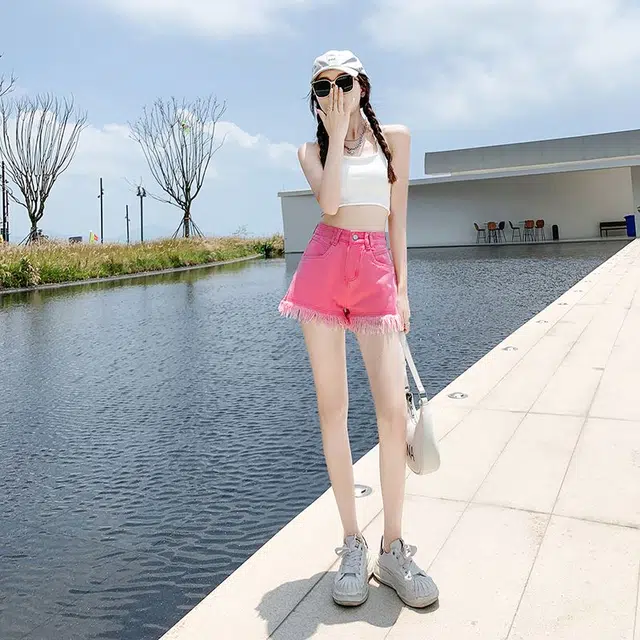 YICHEN
