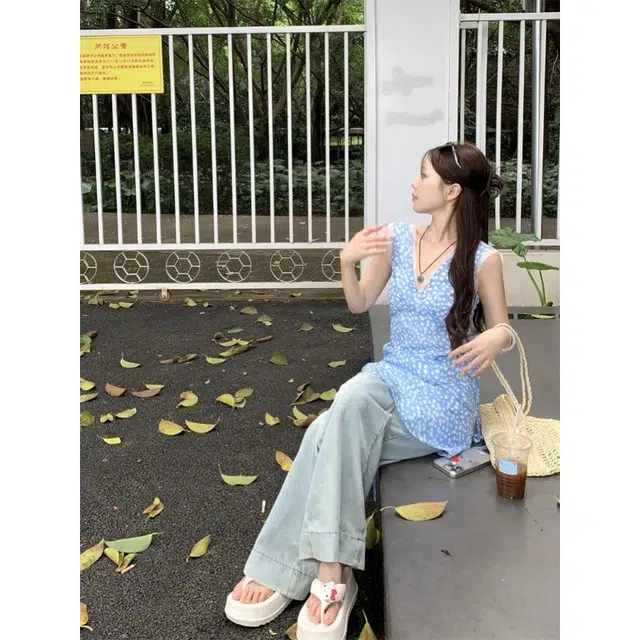 YICHEN vA