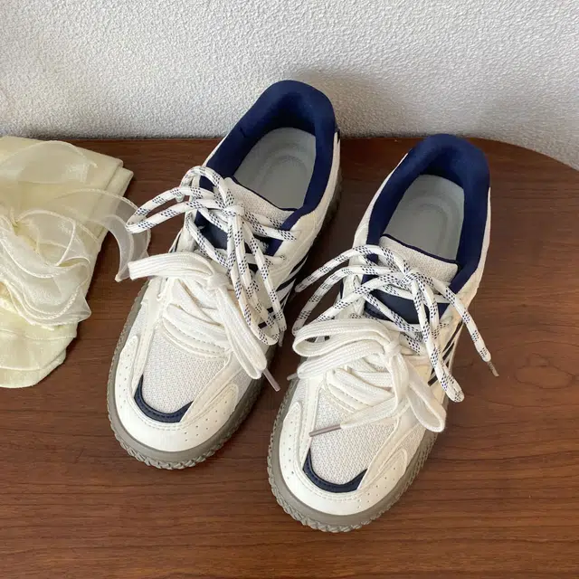 复古百搭时尚休闲德训鞋 低帮 板鞋 女款