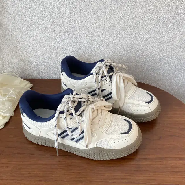 复古百搭时尚休闲德训鞋 低帮 板鞋 女款