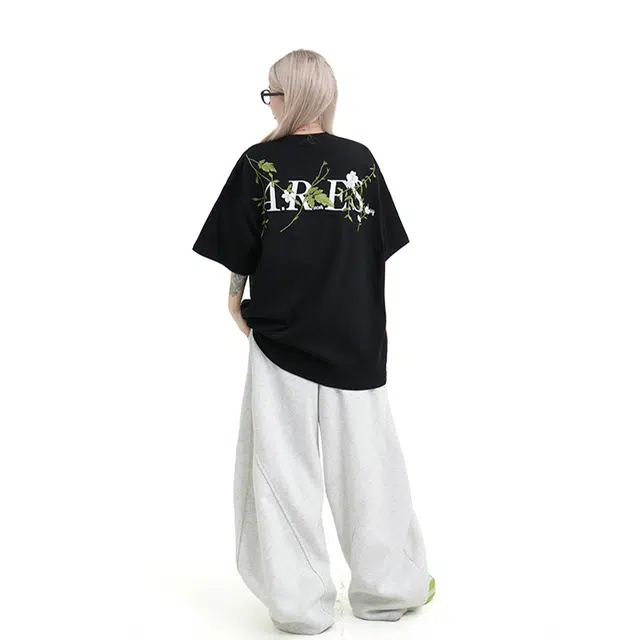 PIERRE CARDIN T