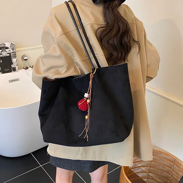 kwq Tote PU